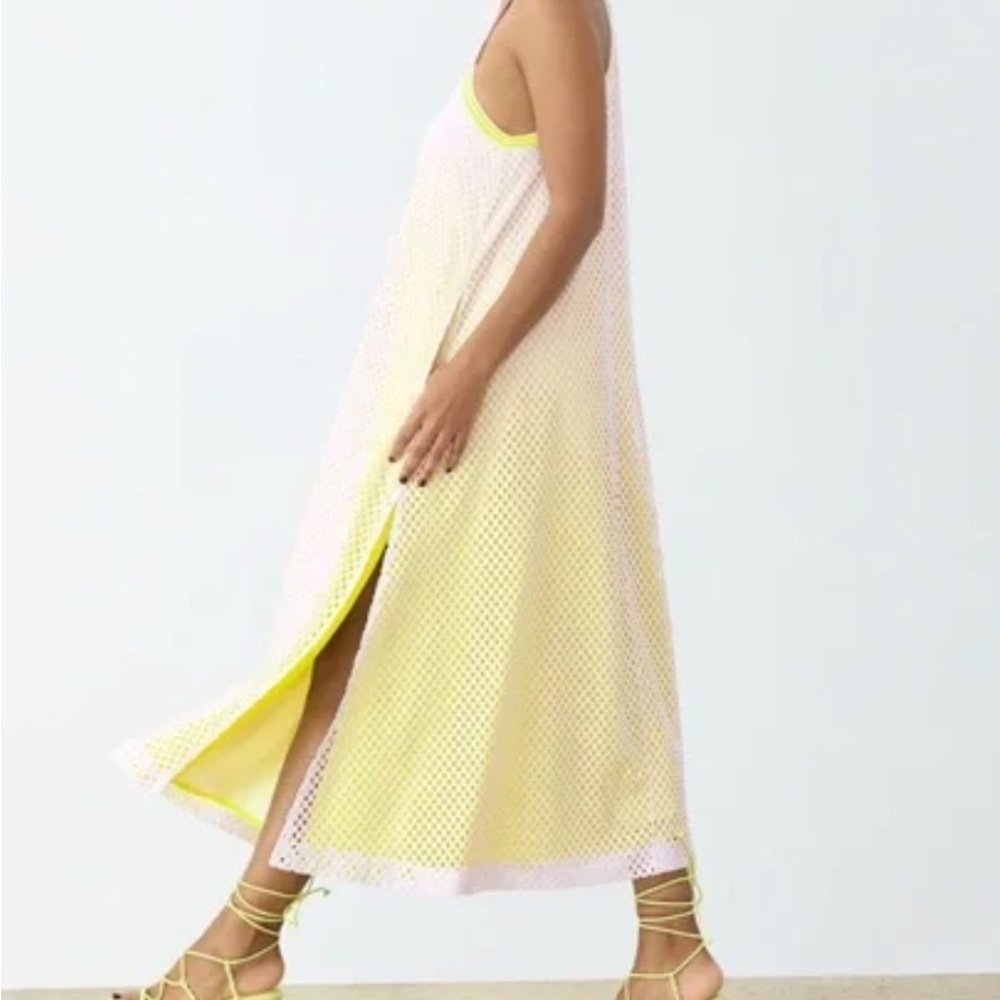 GSTQ Mesh Maxi Dress Yellow Halter Sundress with side pockets